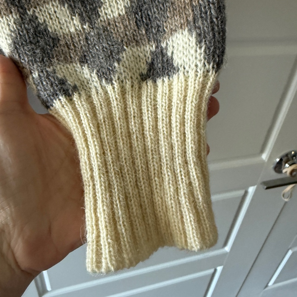 Nordic Vintage Wool Cozy Geometric Turtleneck Sweater Men's Small Unisex Womens - Picture 7 of 8